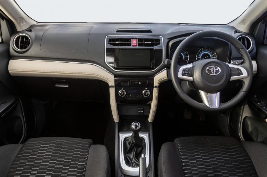 Торпедо Toyota Rush 2018 года  (ZA) (фото 23 из 32)